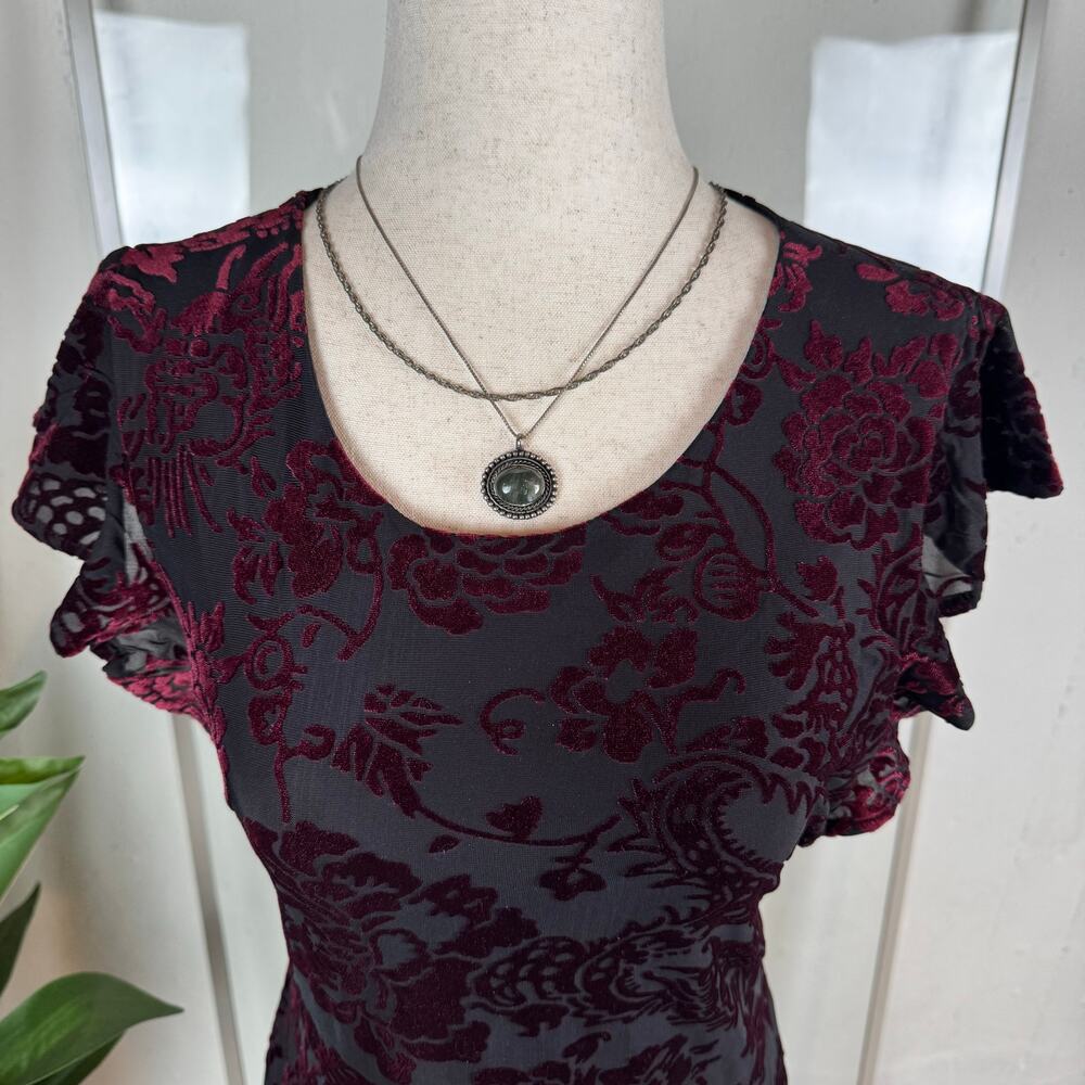 Adrienne Vittadini Burgundy Velvet‎ Mini Dress Size XS - Picture 2 of 7